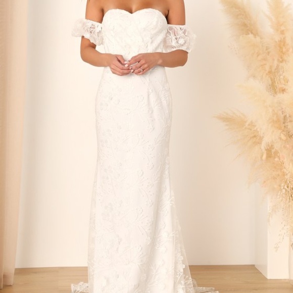 Lulus Magical Beginnings White 3d Floral Embroidered Maxi Dress - Size S - Picture 1 of 3
